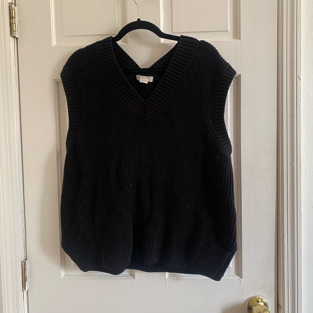 H&M Black Vest